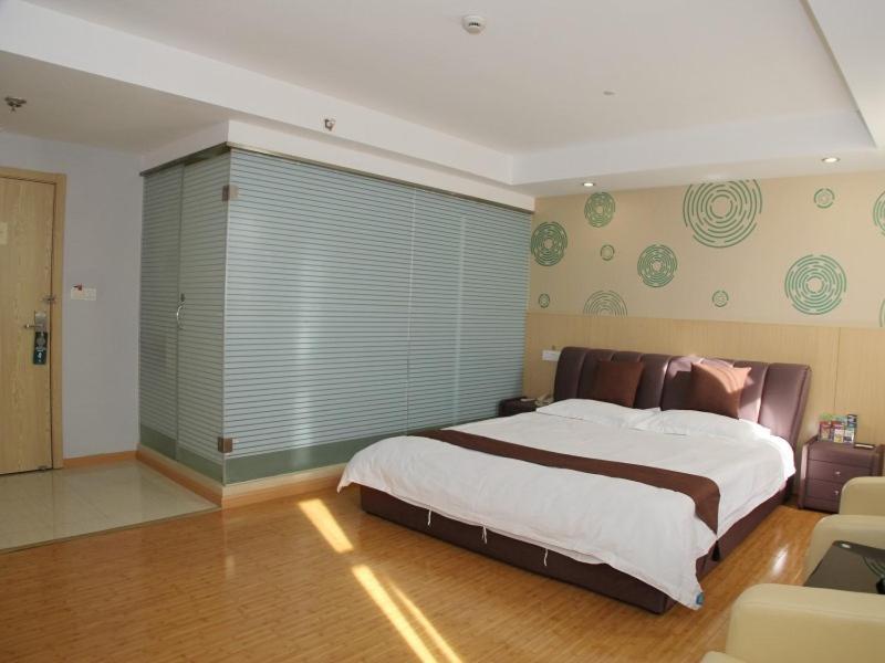 Greentree Inn Shanghai Gucun Park Express Hotel Екстериор снимка